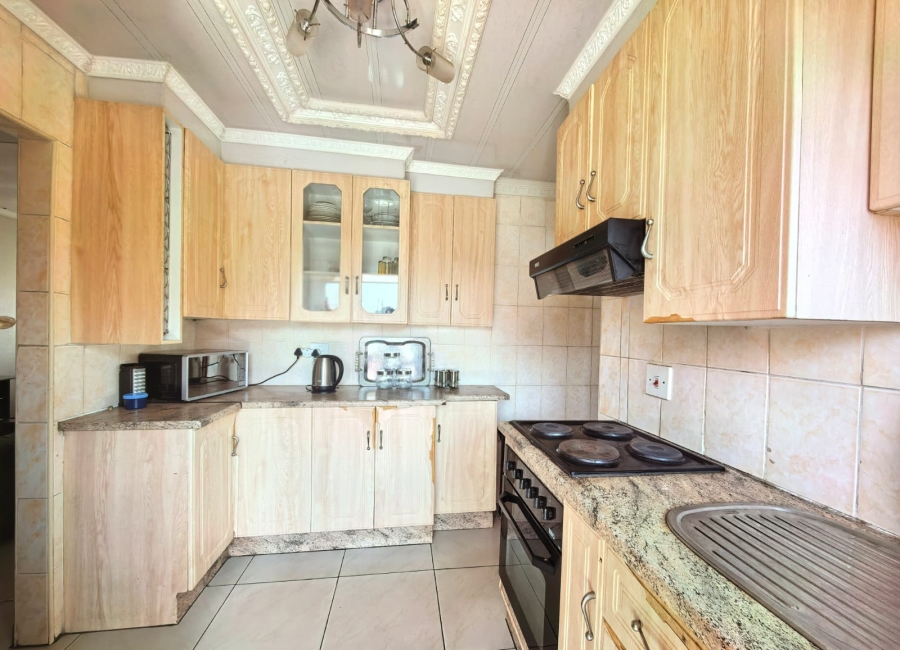 3 Bedroom Property for Sale in Zamdela Free State